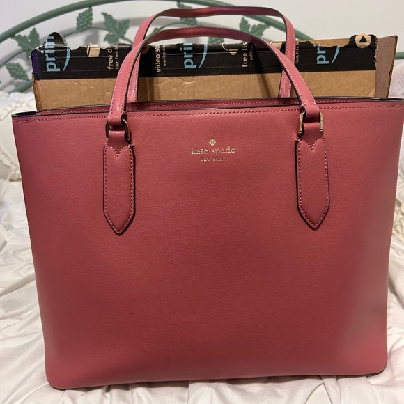 Kate Spade large tote - Picture 1 of 2